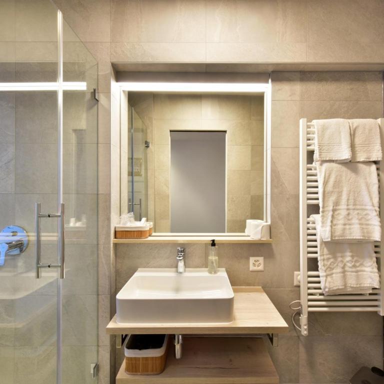 Hôtel Rousseau Plus - Petite Chambre Simple - 3