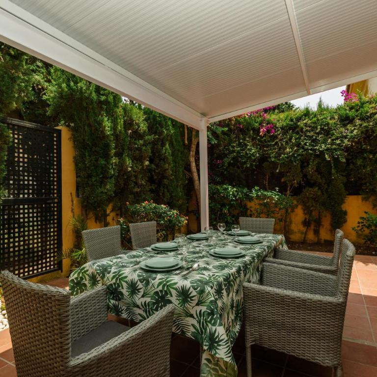 Beautiful townhouse walking distance to the beach in Costabella, Marbella - Casa - 4