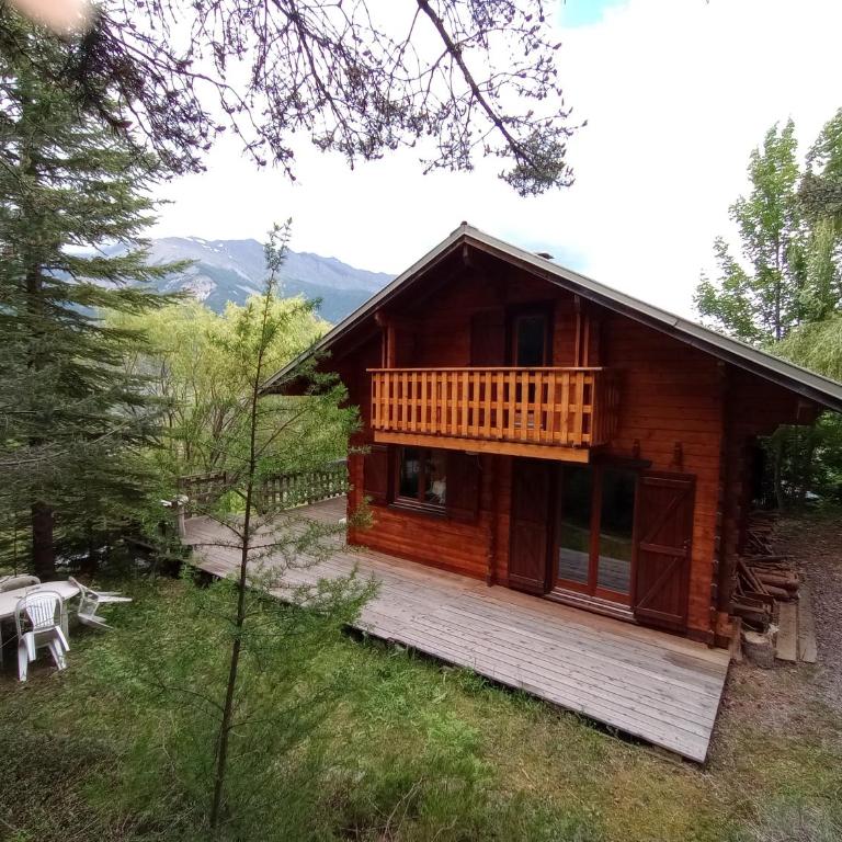 L'ARGOUSIER Chalet 6 personnes Enchastrayes Barcelonnette - Chalet 3 Chambres - 1