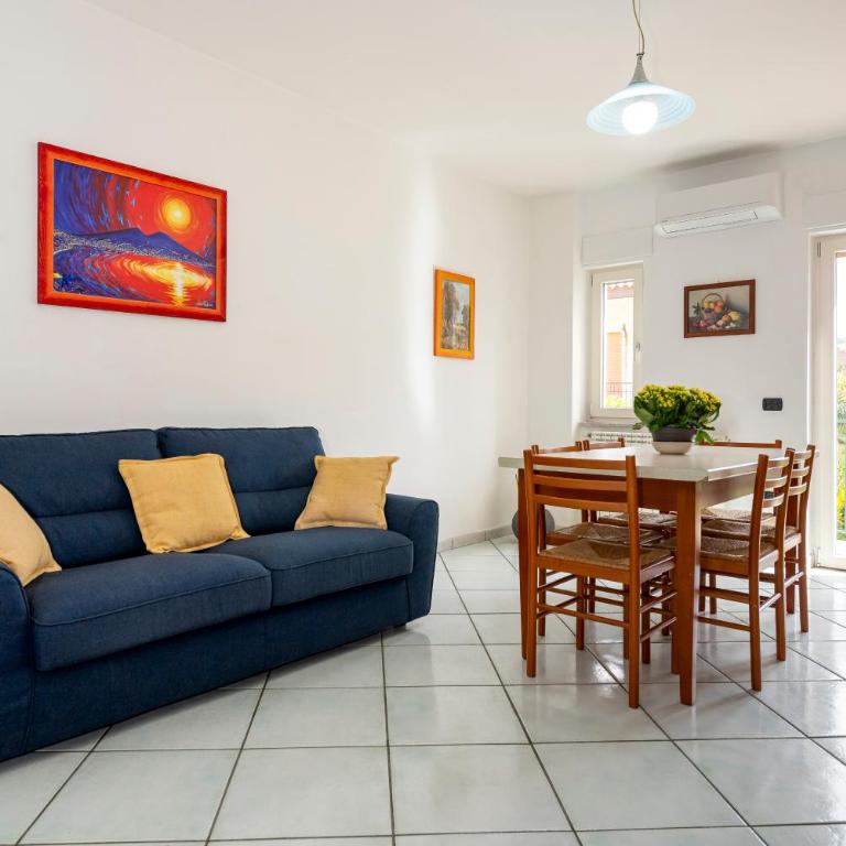 Appartamenti KAORA - Appartamento con 2 Camere da Letto e Balcone - 10