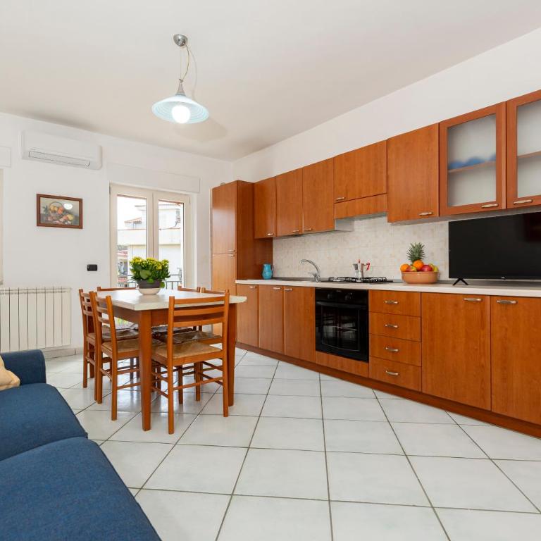 Appartamenti KAORA - Appartamento con 2 Camere da Letto e Balcone - 11