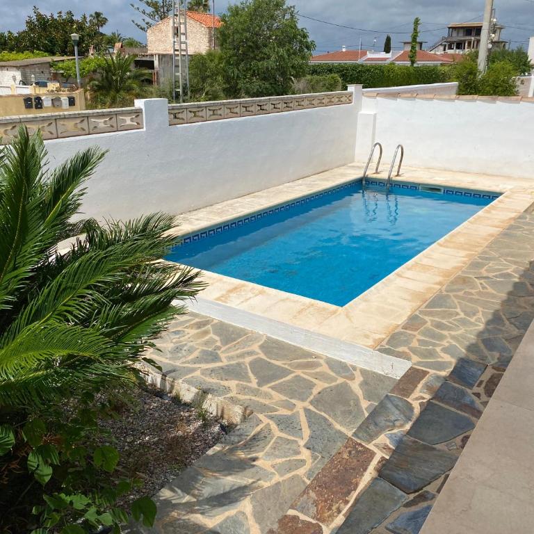 ROCA PLANA COSTA NORD - Five-Bedroom House - 3