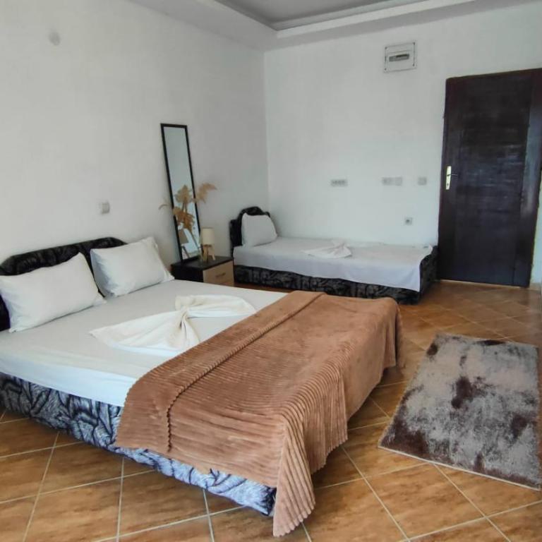 Lula Apartments - Triple Room with Balcony - 3
