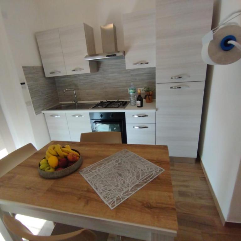 Casa I GERANI 2 a 300m DAL MARE - Appartamento con 1 Camera da Letto e Balcone - 9