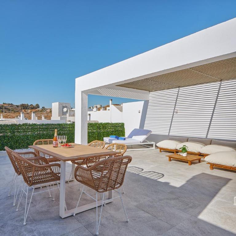 Vitania I Resort Penthouse with Jacuzzi - Two-Bedroom Apartment with Balcony and Terrace - 22