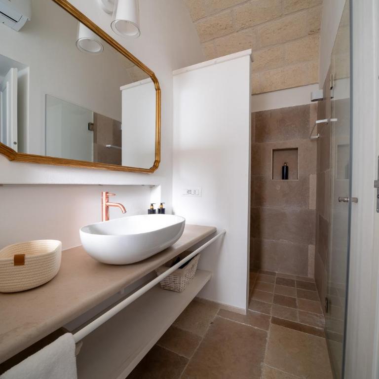 Masseria Artemisia Ostuni - Superior Double Room with Garden and Pool View - 9