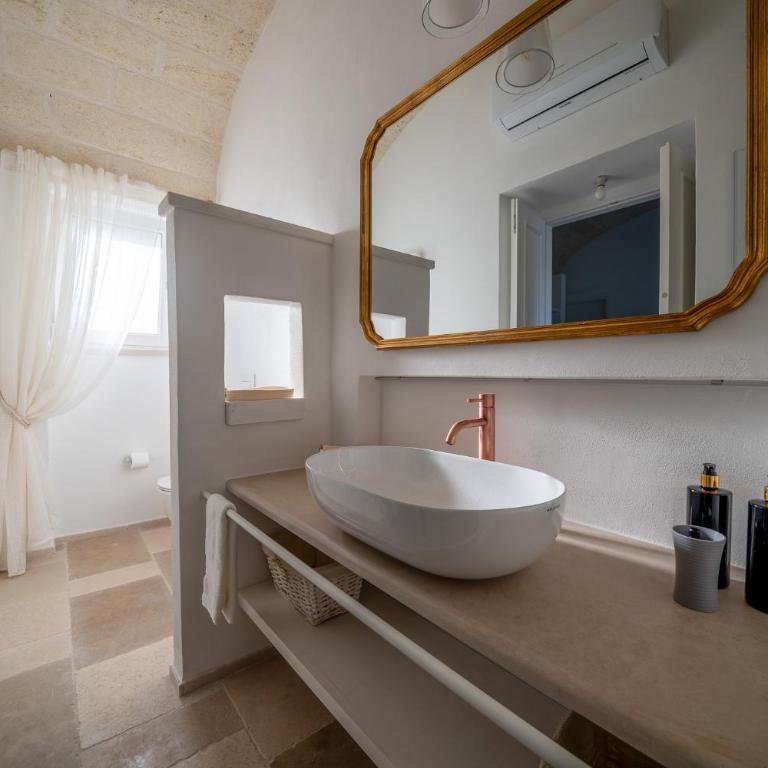 Masseria Artemisia Ostuni - Superior Double Room with Garden and Pool View - 10