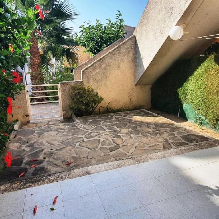 Apartamento dúplex con terraza y parking - Two-Bedroom Apartment - 8