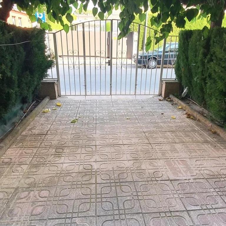 Apartamento dúplex con terraza y parking - Two-Bedroom Apartment - 12