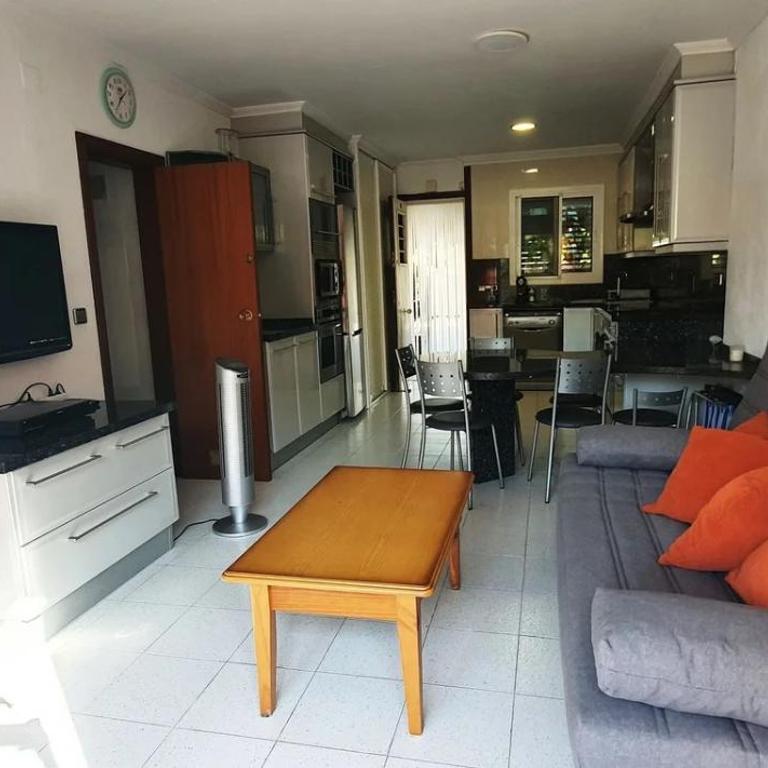 Apartamento dúplex con terraza y parking - Two-Bedroom Apartment - 13