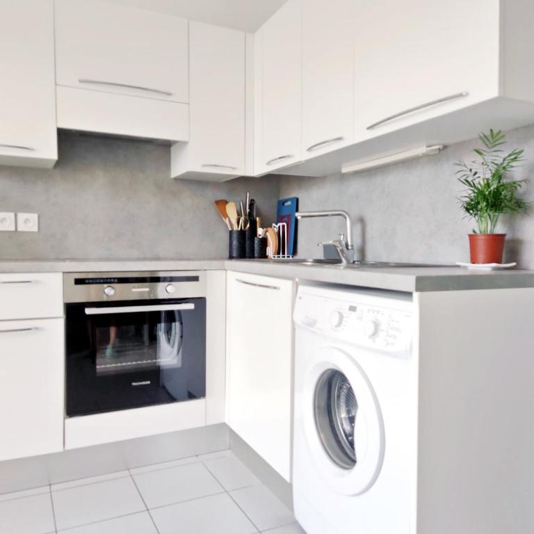Sea view apartment - Quiet location, air conditioning & parking - Apartment mit 1 Schlafzimmer - 8