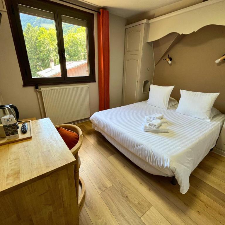 Hôtel La Rencluse - Chambre Standard Lit Queen-Size - 1