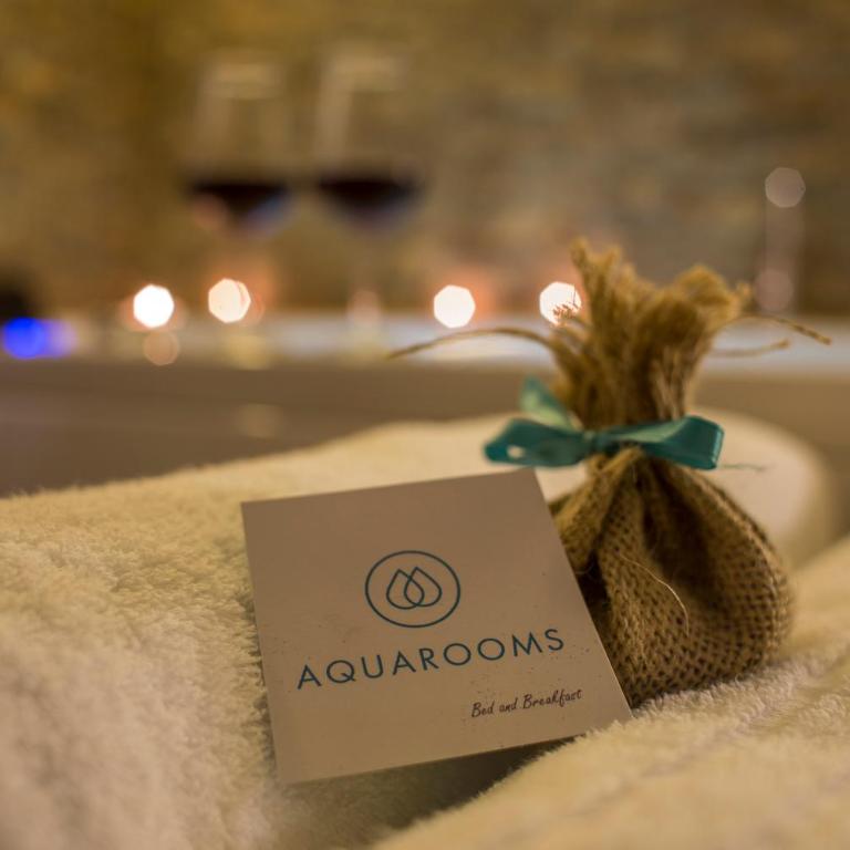 AQUAROOMS Suites - Camera Matrimoniale Deluxe con Vasca - 11