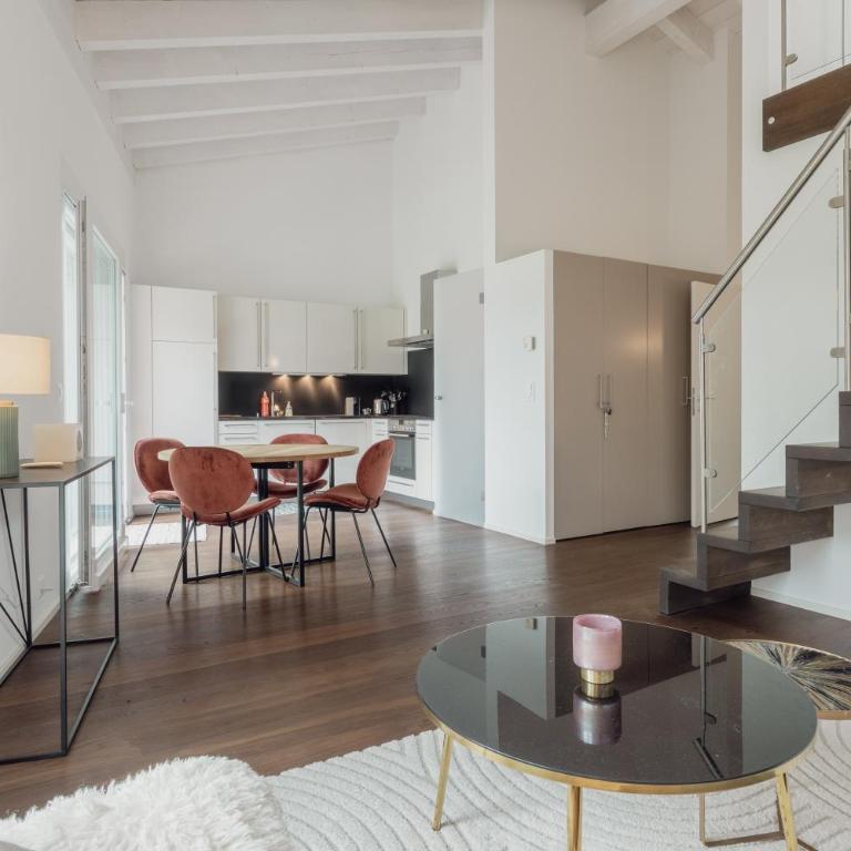 Magnifique appartement central avec vue dégagée - Apartment mit 2 Schlafzimmern - 3