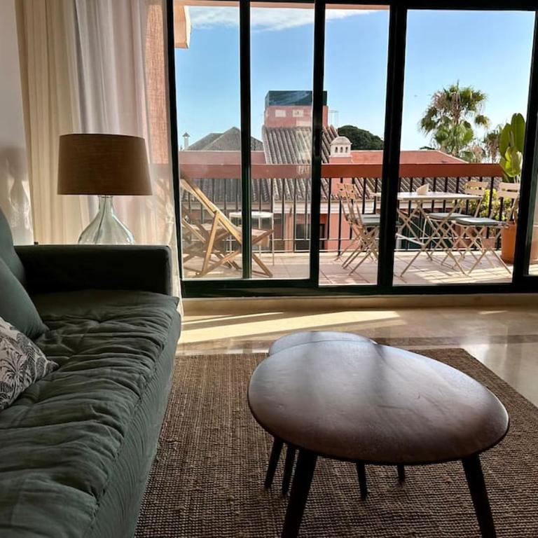 Fantástico Apartamento en Carib Playa Cabopino - Apartamento de 2 dormitorios - 64
