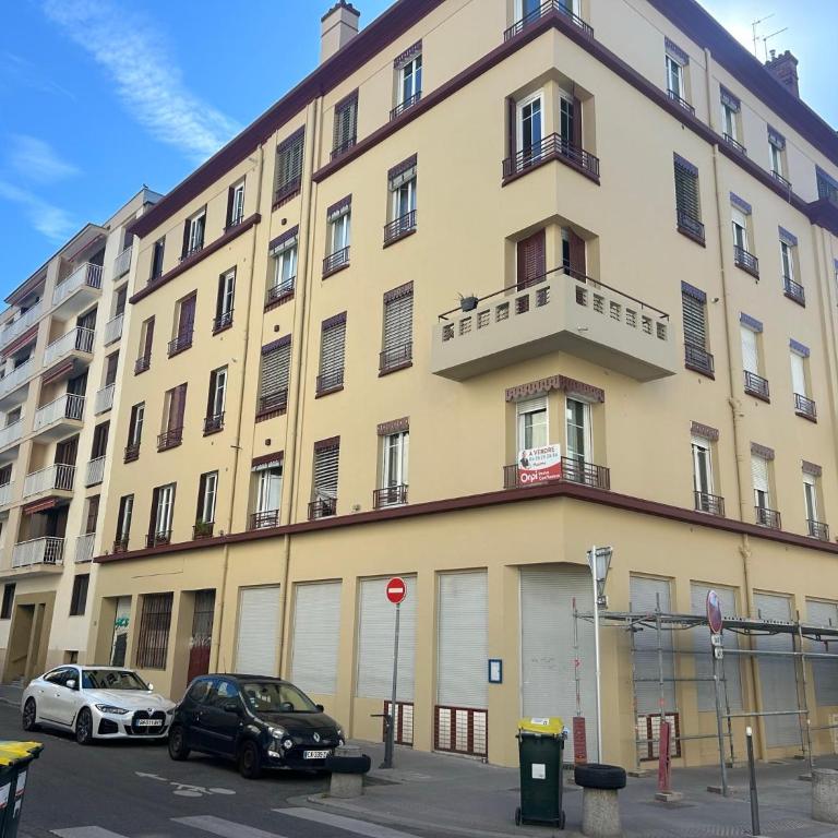 Spacieux cosy - 1 chambre Appartement - LYON Perrache Confluence 50 M2 - One-Bedroom Apartment - 9