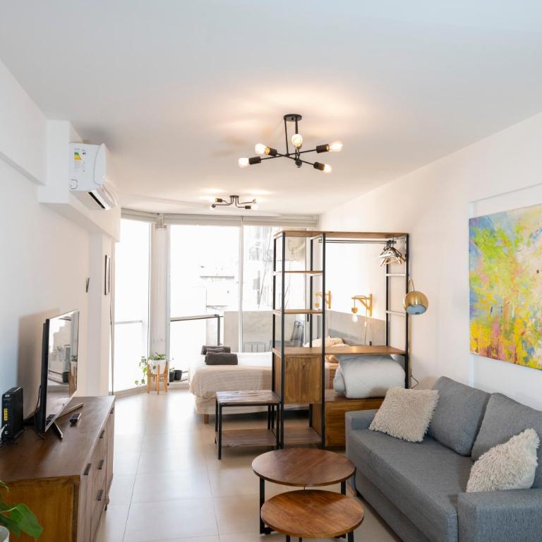 Inmejorable! Piso alto en Centro BsAs, Moderno con parrilla y pileta 3 pax - Apartment with Balcony - 1