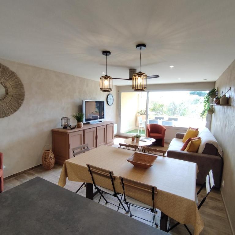 Les GRANDES ONDINES appartement avec accès direct à la plage et petite vue mer - Appartement 2 Chambres - 28