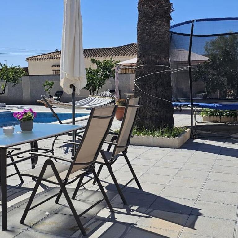 Townhouse with shared pool - Vacation Home - 26