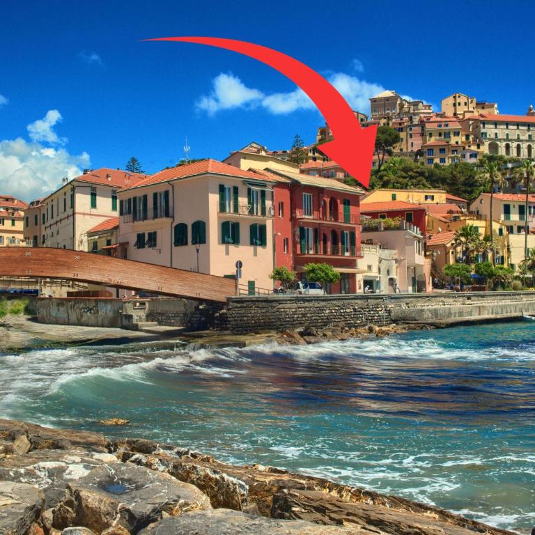ampio loft con AC, wi-fi e posto biciclette a 50 metri dal mare - Appartamento con 1 Camera da Letto - 1