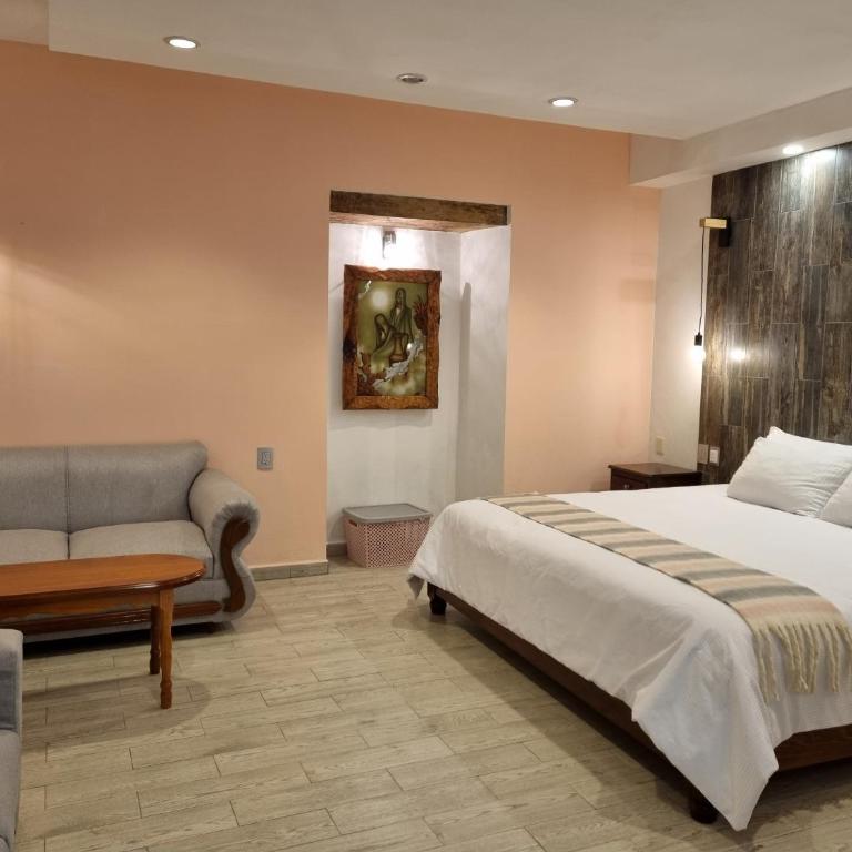 Hotel Barrio Antiguo - One-Bedroom Apartment - 4