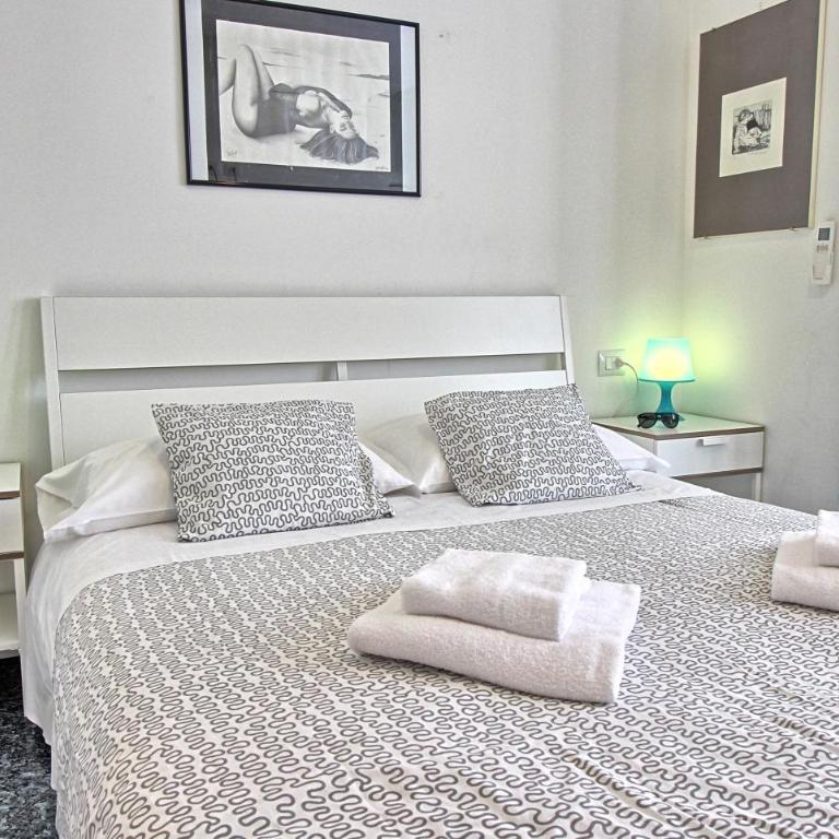 Residenza Manzoni Como Centre - Camera Matrimoniale con Bagno Privato - 6