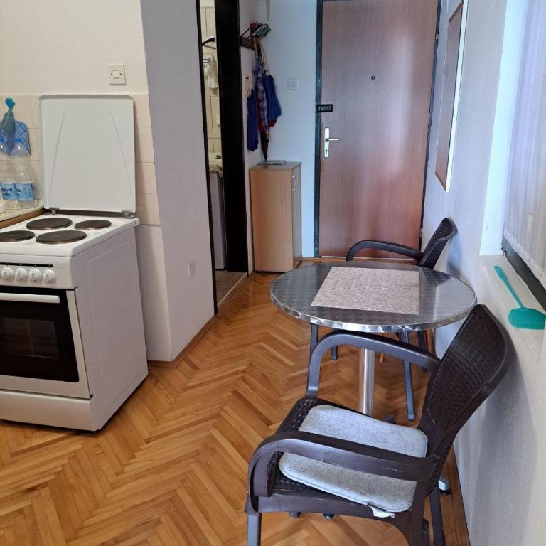 Veronika - One-Bedroom Apartment with Sea View - 6