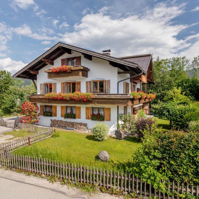 Haus in der Loferau - Apartment mit Gartenblick - 1