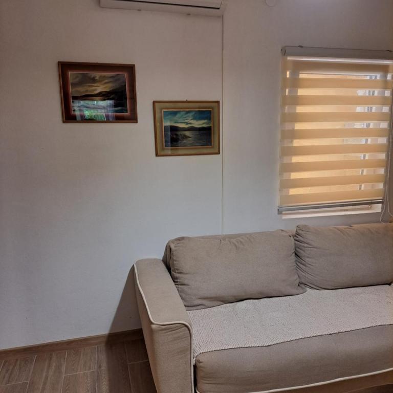 Veronika - One-Bedroom Apartment with Terrace - 4