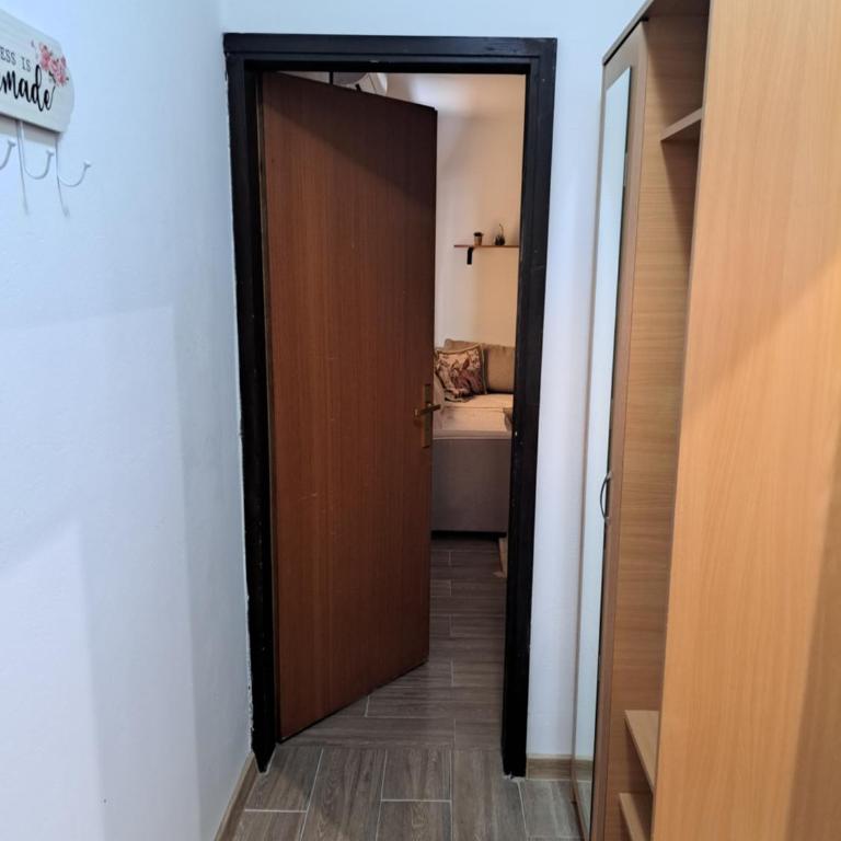 Veronika - One-Bedroom Apartment with Terrace - 10