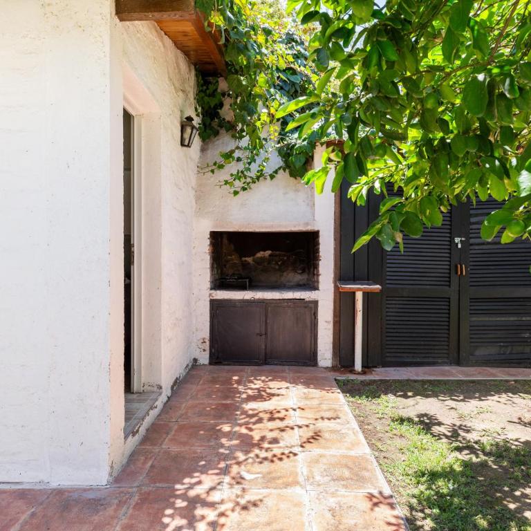 Casa con Jardín y Piscina cerca de Calle Aristides - Villa - 14
