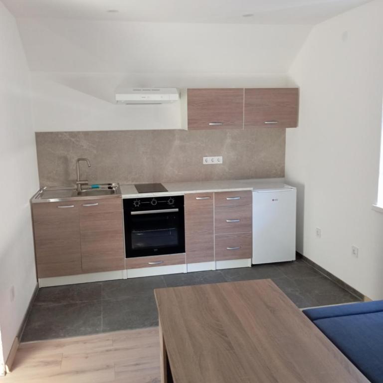 REAL apartment - Apartman sa 1 Spavaćom Sobom - 2