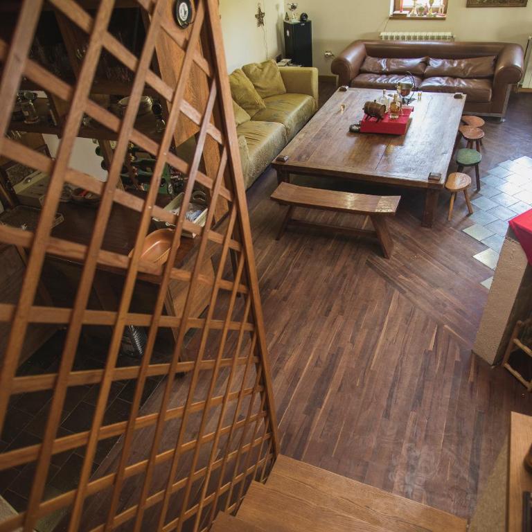 Guesthouse Šejn - Seven-Bedroom House - 10
