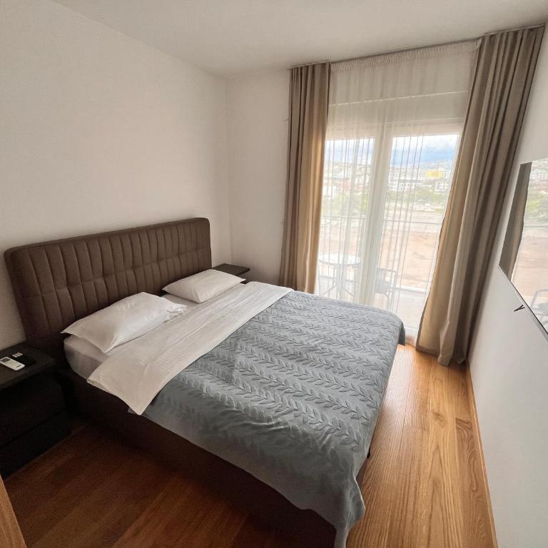 New City Luxury Apartments - Apartman sa 2 Spavaće Sobe i Balkonom - 7