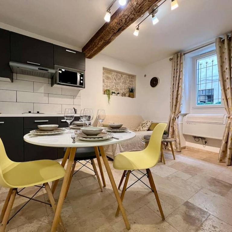 2P Remparts Vieil Antibes - Appartement 1 Chambre - 10