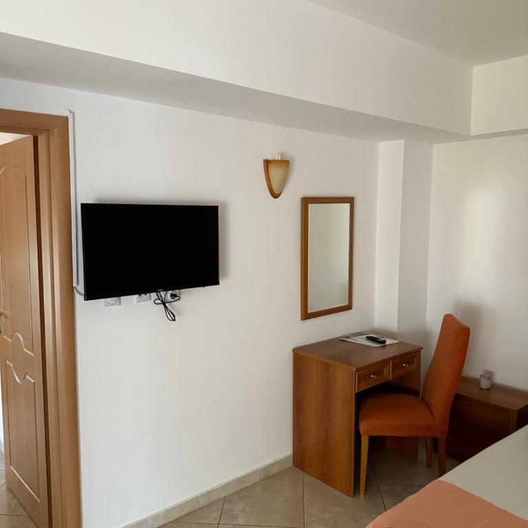 Apartmani Aleks - Klasična Trokrevetna Soba - 4