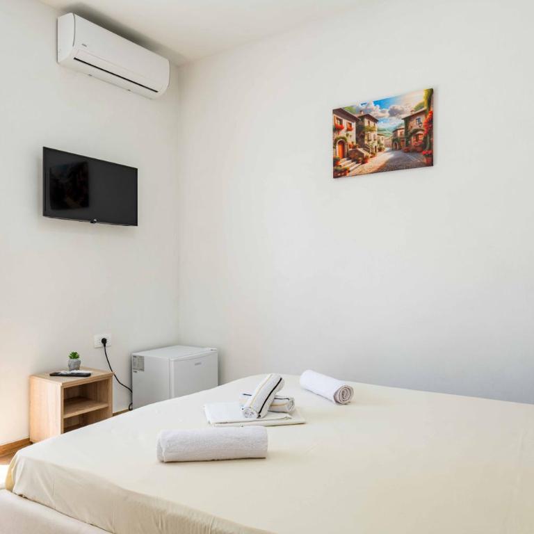 Sumice Inn - Dvokrevetna Soba sa Bračnim Krevetom i Balkonom - 12