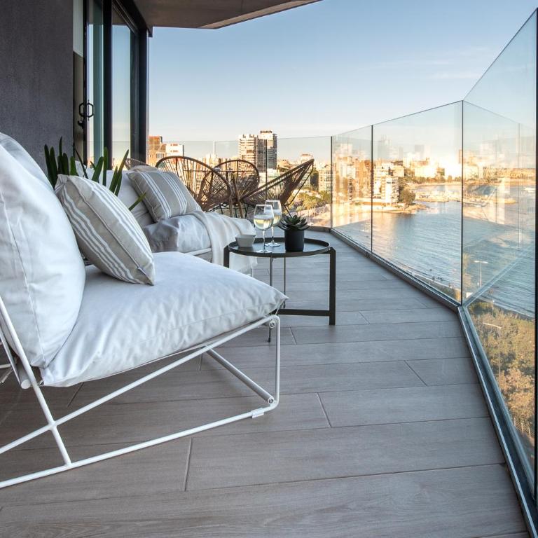 Modern sea front Sea Water - Two-Bedroom Apartment - 19