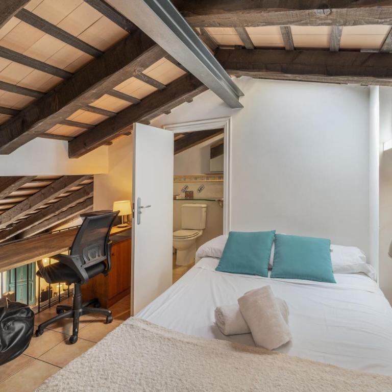 Apartamento dúplex en el Barri Vell, Girona - Apartamento de 2 dormitorios - 15