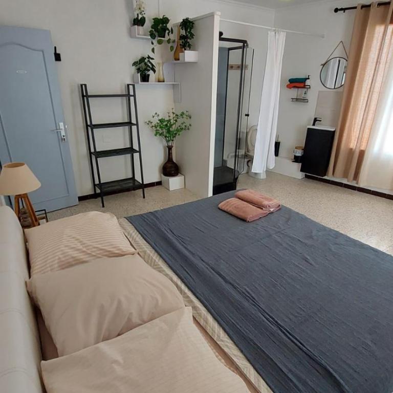 Ogooué appartement entier Lumineux 94m2 - Appartement 2 Chambres avec Vue sur la Montagne - 4