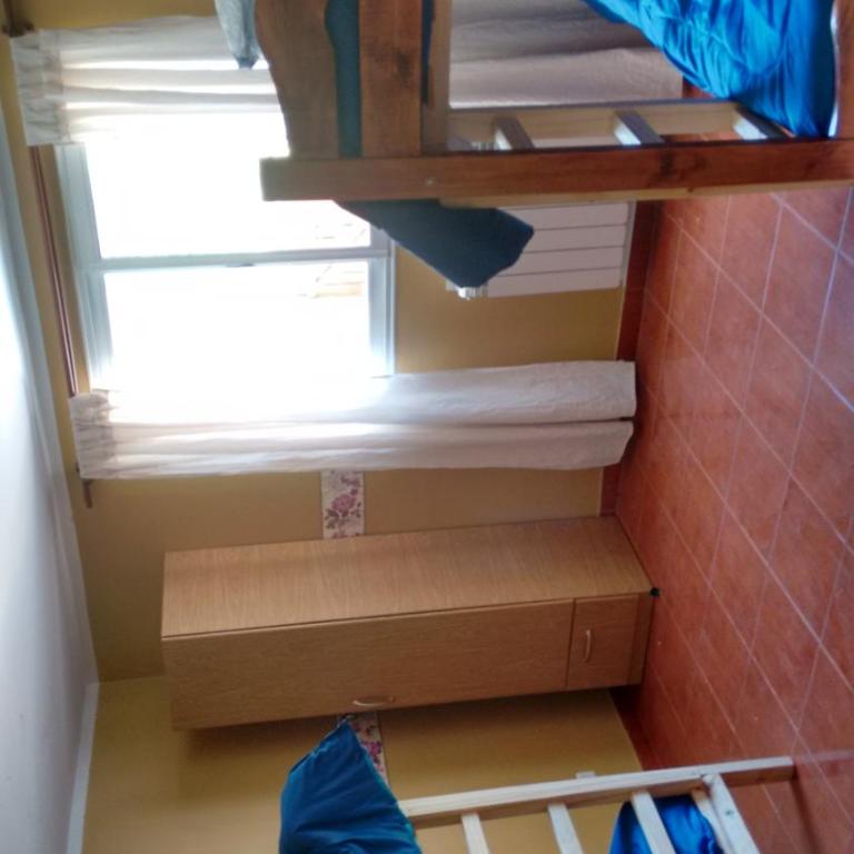 Kaiken - Hostel & Departamentos - Cama individual en dormitorio mixto - 5