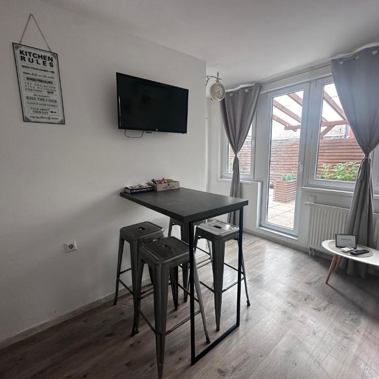 The Pearl - One-Bedroom Apartment - 17