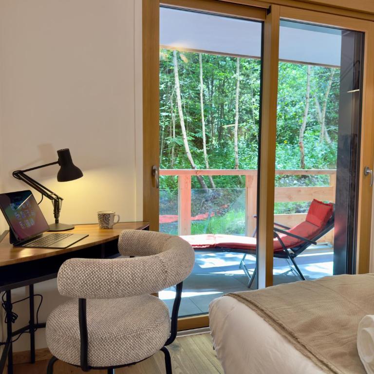 Le lodge de l alpage - Ski in ski out - 2 chambres 1 cabine - Appartement 3 Chambres Premium avec Balcon - 22