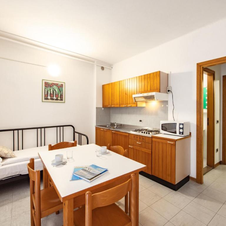 Aparthotel Carinzia - Appartamento con 1 Camera da Letto e Terrazza - 1