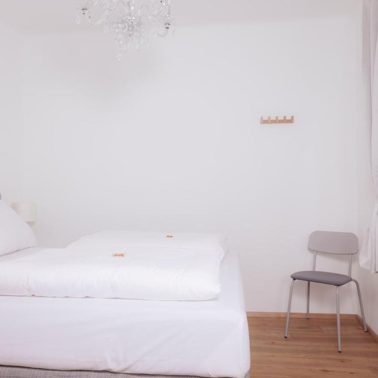 Cityhotel am Domplatz Self-CheckIn - Standard Doppelzimmer - 5