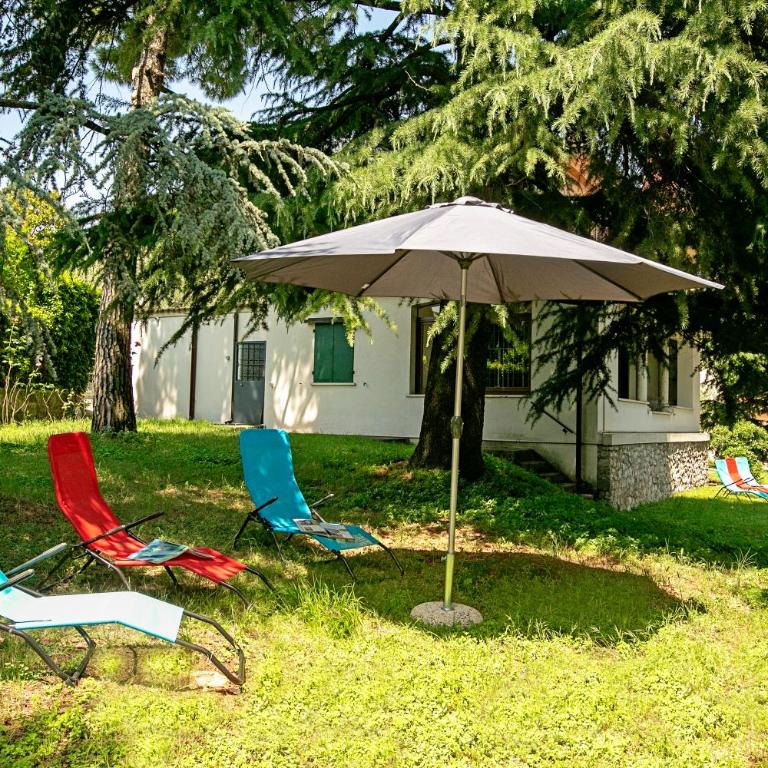 Villa Alberti 900m from Garda lake with Garden - Villa con Vista Giardino - 1