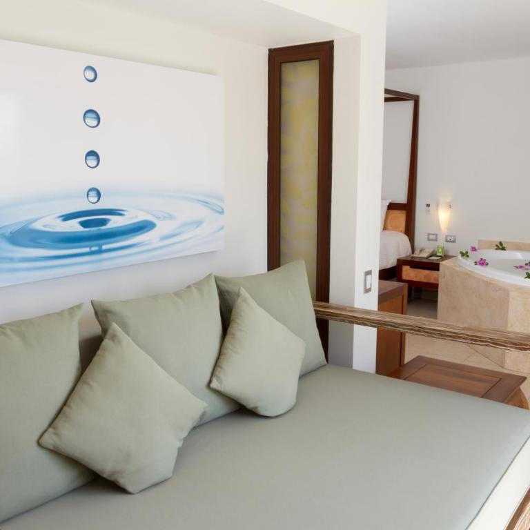 Sandos Caracol Nature Resort & Water Park All Inclusive - Pool View Penthouse - 1