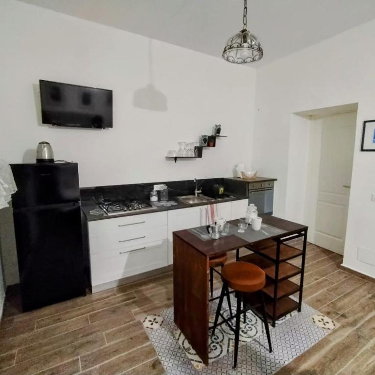Domus Vetriera - Appartamento Monolocale con 1 Letto Matrimoniale - 14