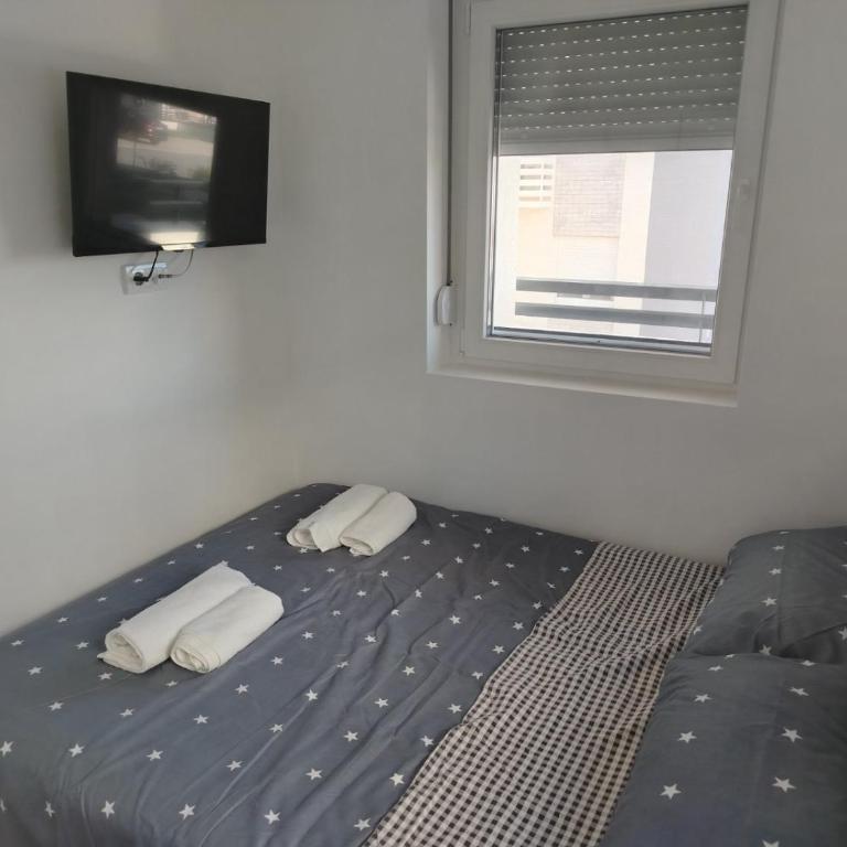 Apartman Relax Green Hill - Apartment with Mountain View - 10