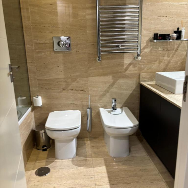 Habitacion con baño privado - Double Room with Private Bathroom - 14